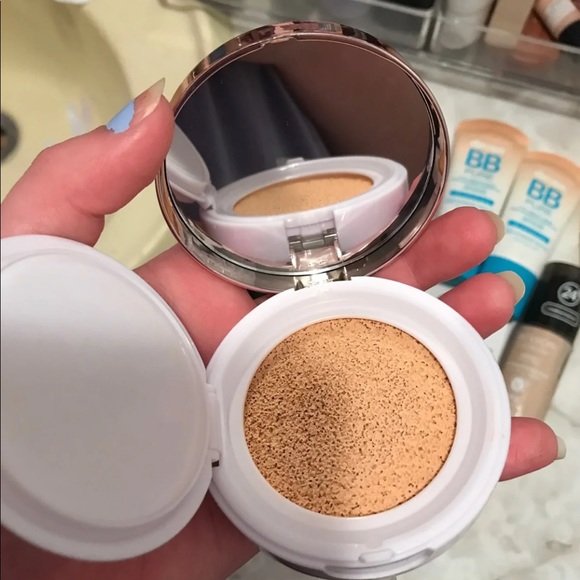 Makeup Bundle - Picture 4 of 7